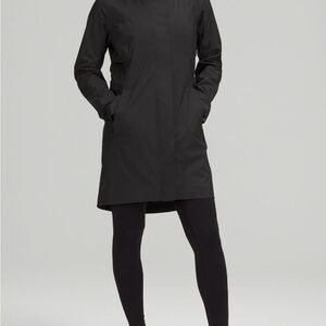 Lululemon Black rain jacket